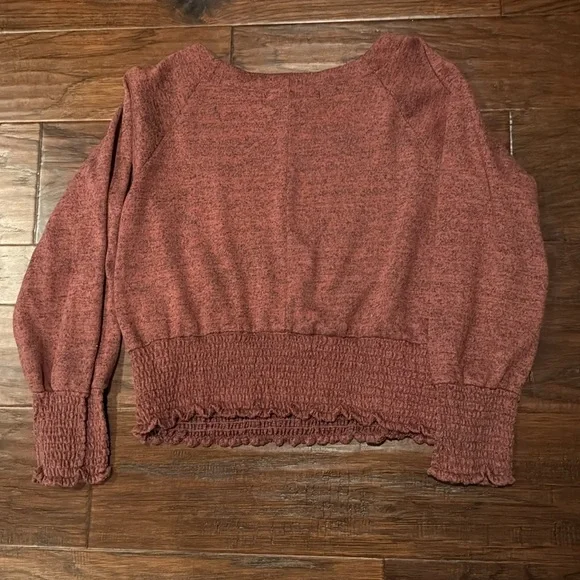 Red Long Sleeve Sweater - Picture 4 of 4